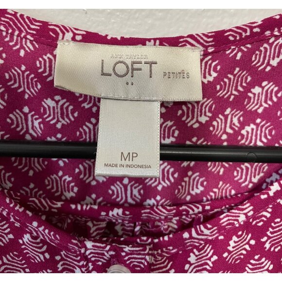 LOFT Petites Raspberry Ruffle Sleeve Blouse MP Chic & Feminine! - Picture 5 of 6
